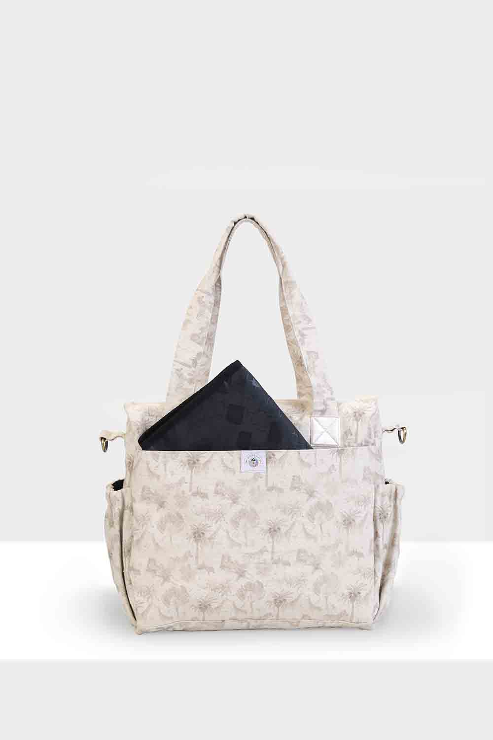Organic Safari printed diaper bag-03