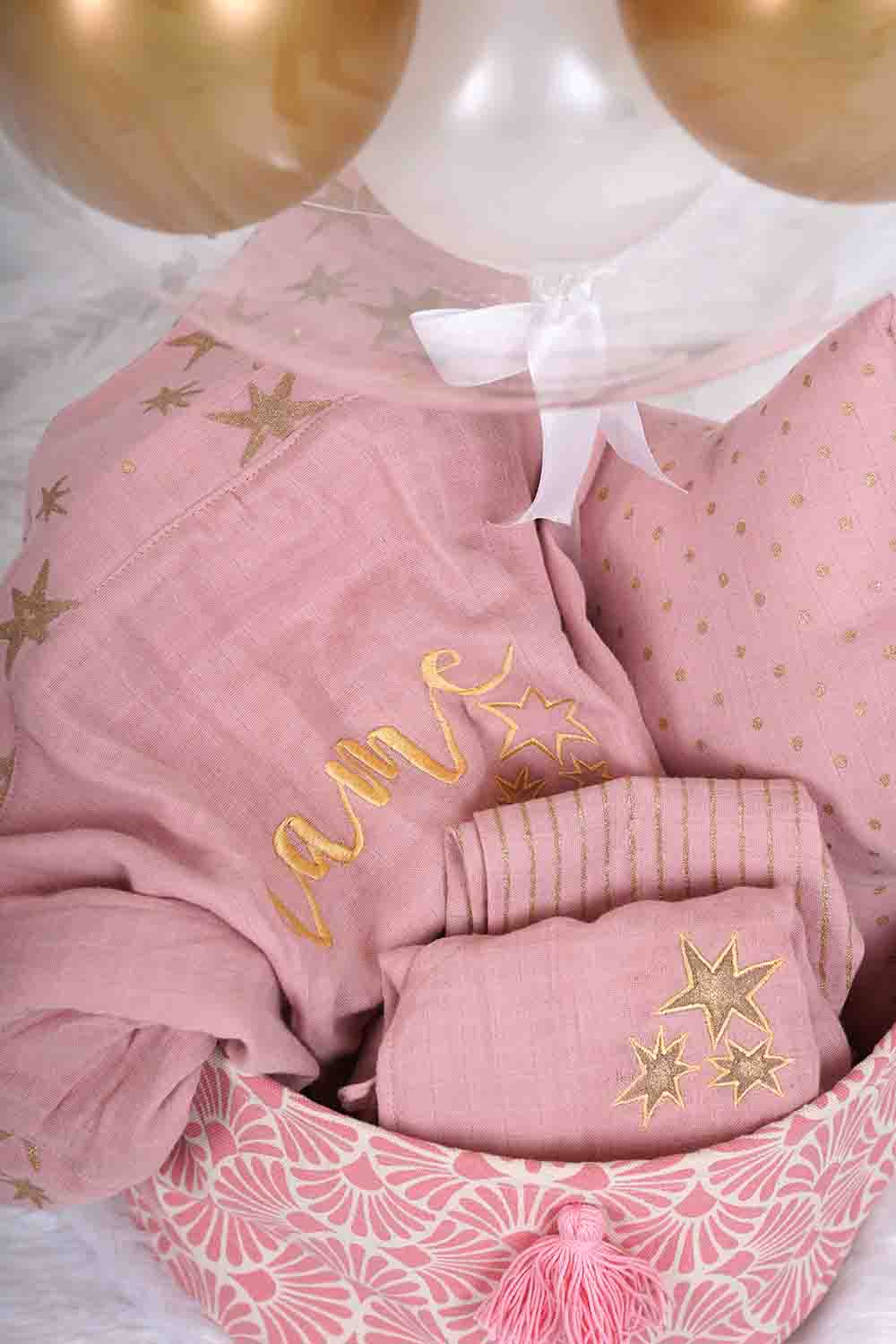 blush luxury gift basket-2