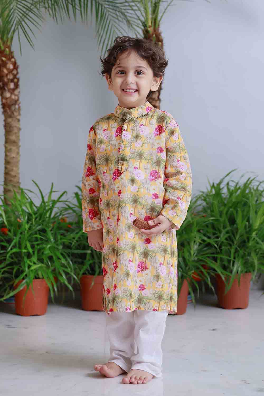 Elephant print kurta set for infant boys