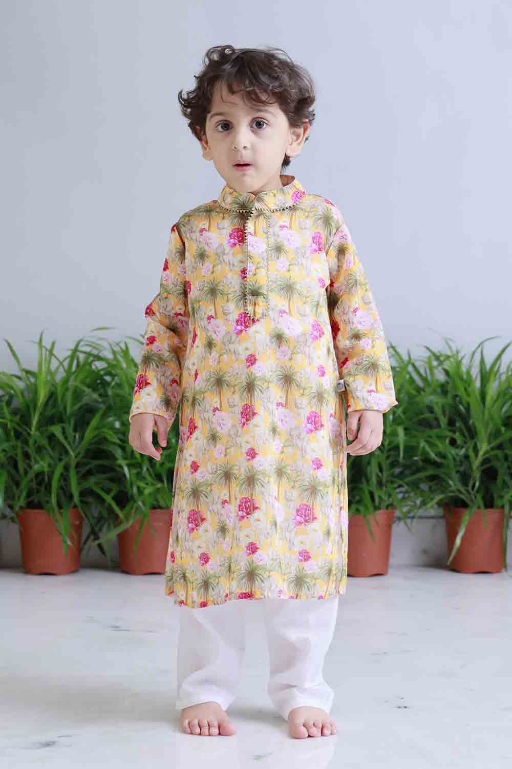 Elephant print kurta set for infant boys