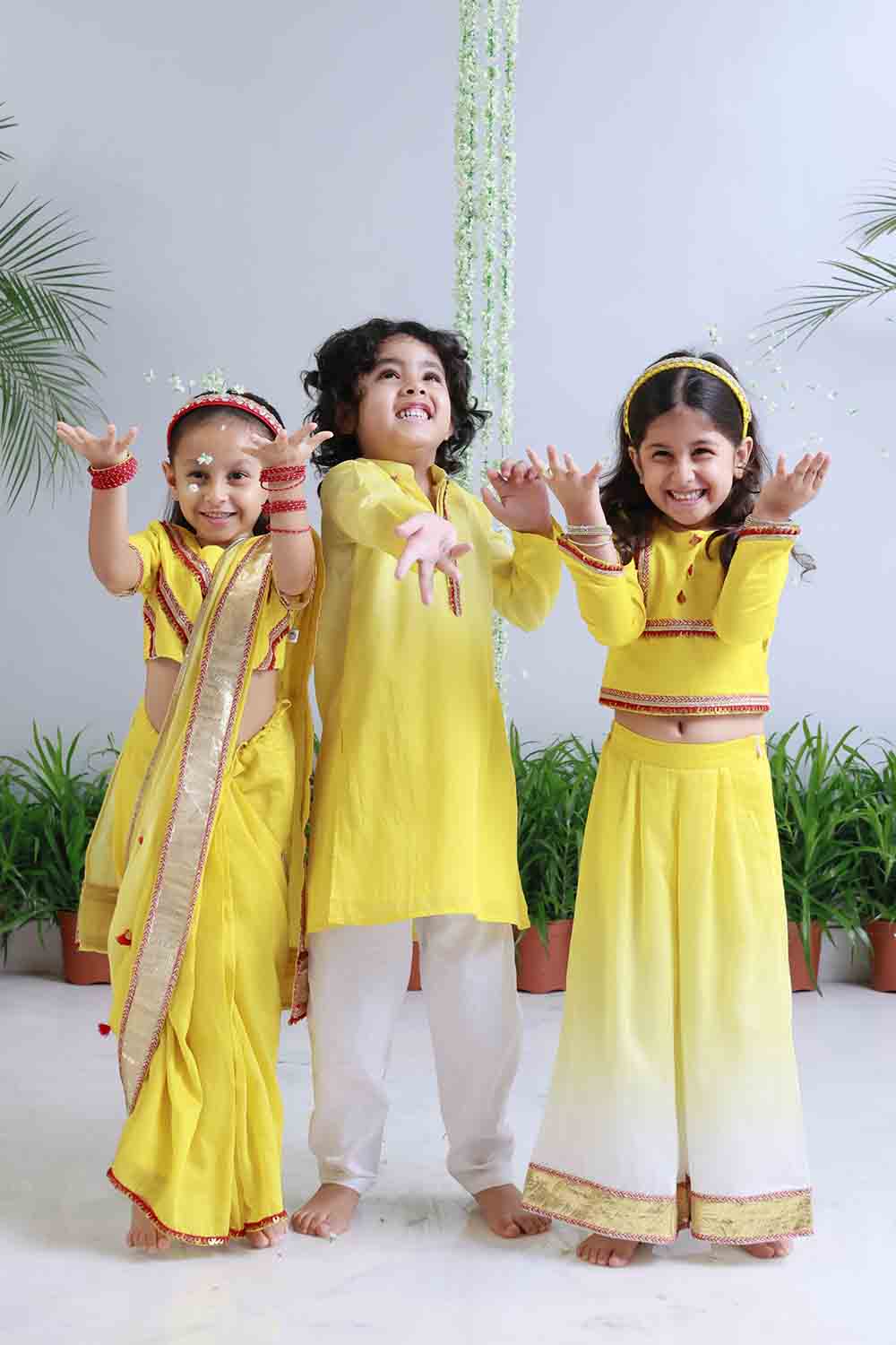 Shaded kurta set for infant boys