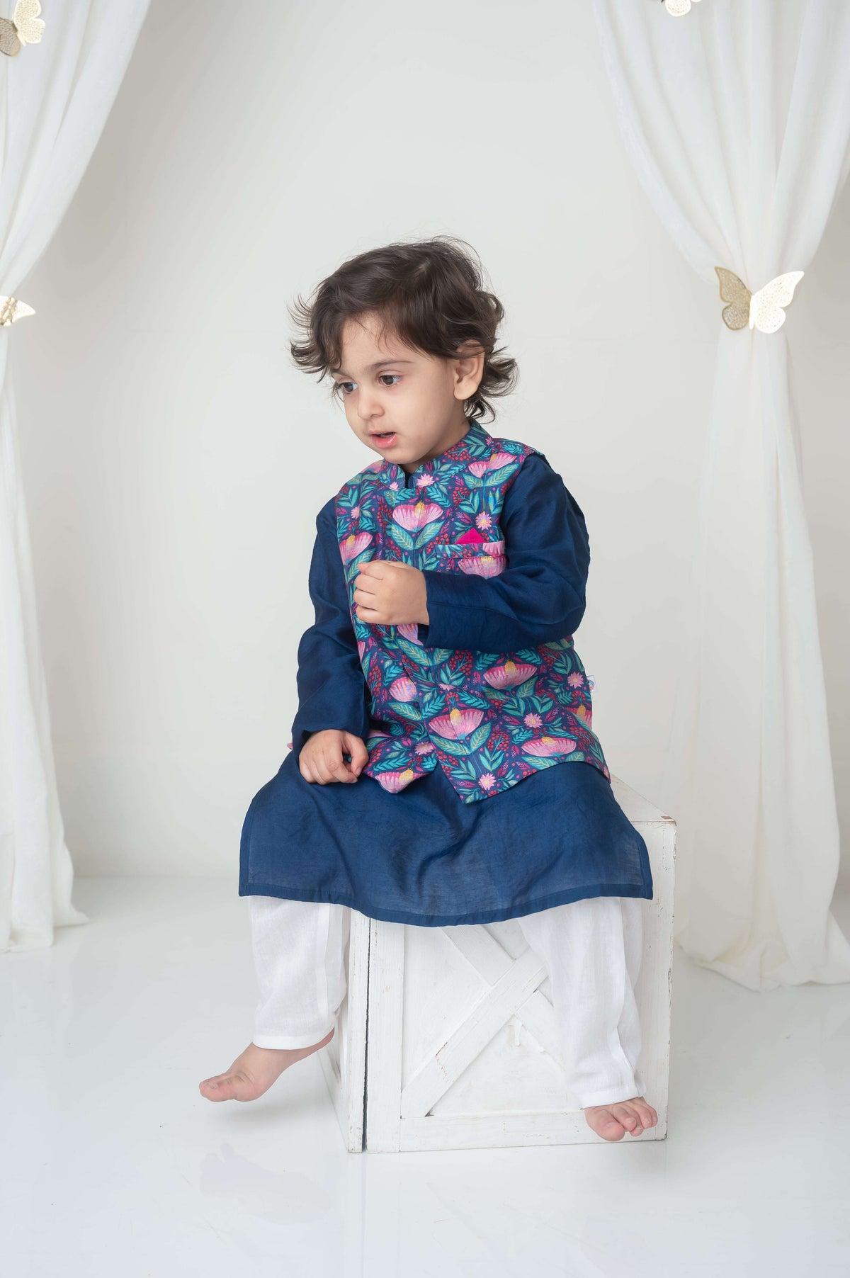 Floral printed bandhgala and kurta set for infant boys