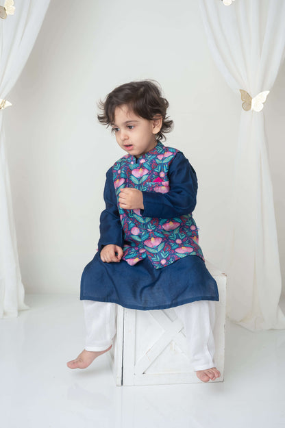 Floral printed bandhgala and kurta set for infant boys