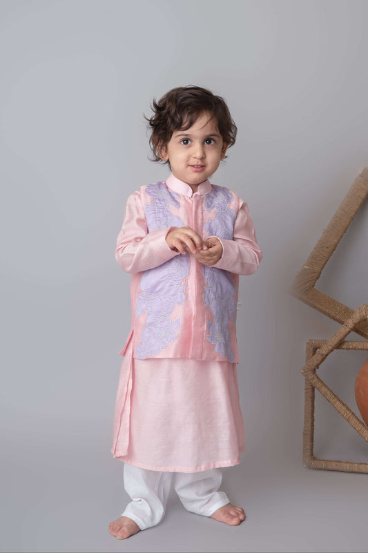 Pink floral applique bandhgala and kurta set for infant boys