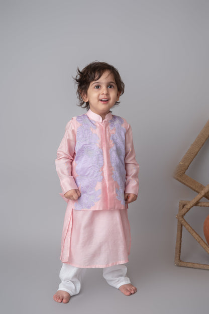 Pink floral applique bandhgala and kurta set for infant boys