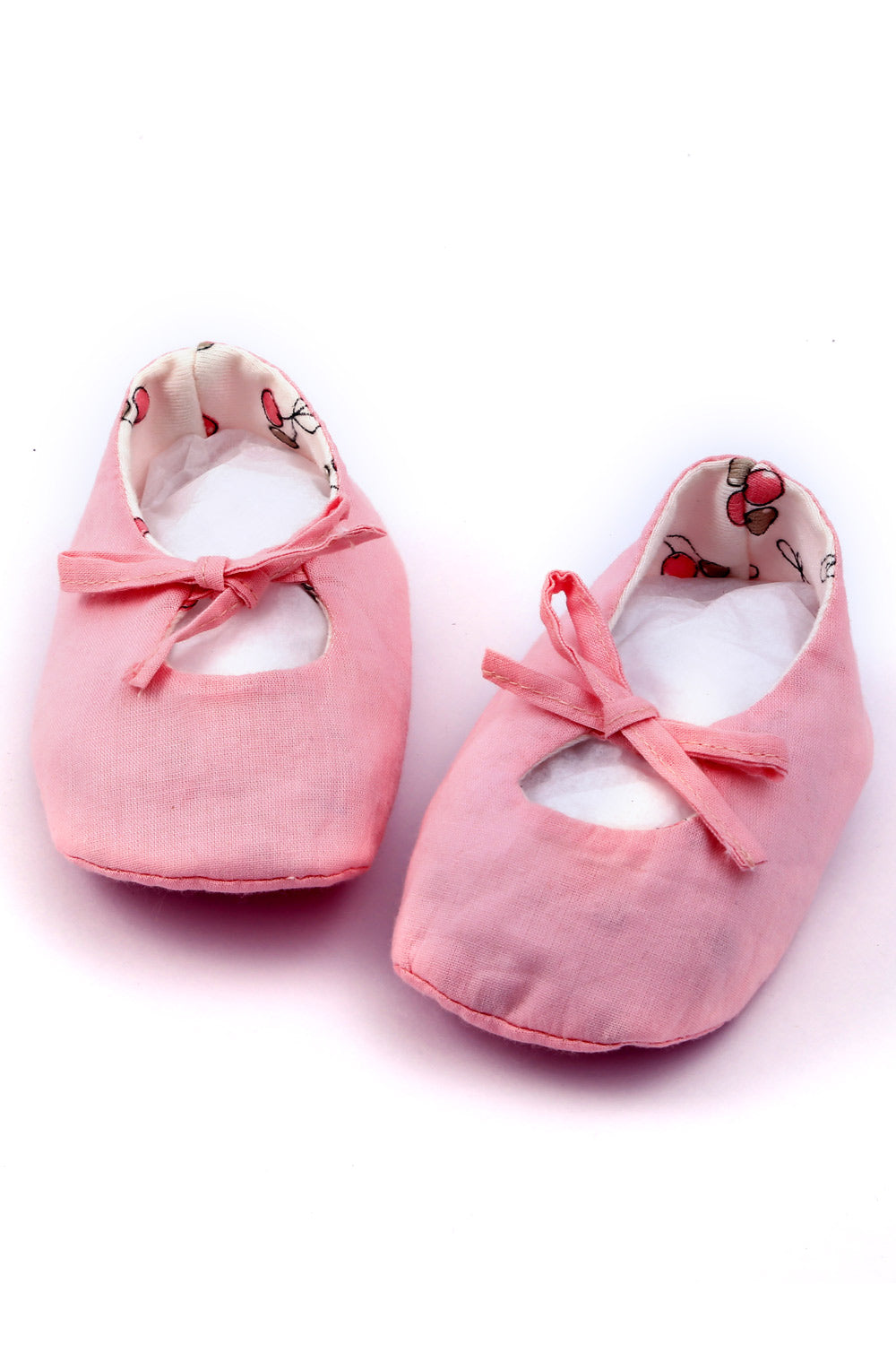 handmade-tie-up-shoes-booties-for-baby-girl-pink-1