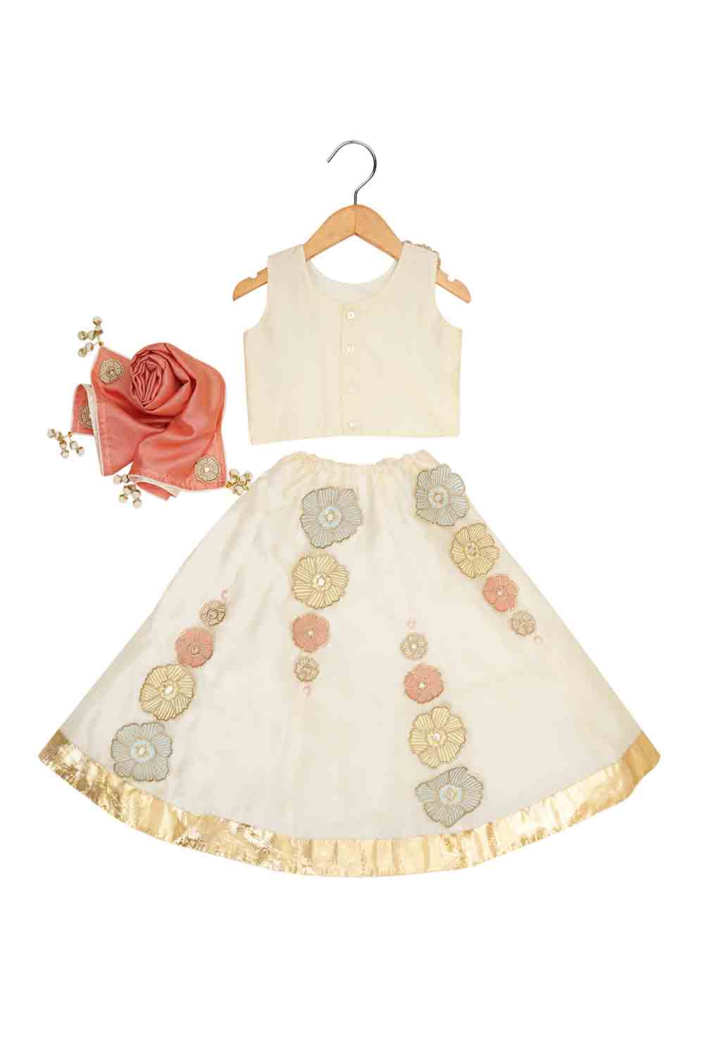 3d floral heavy lehnga set for girls