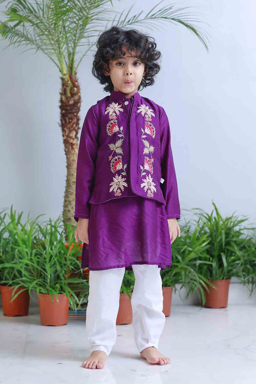 Purple traditional embroidered kurta set for infant boys
