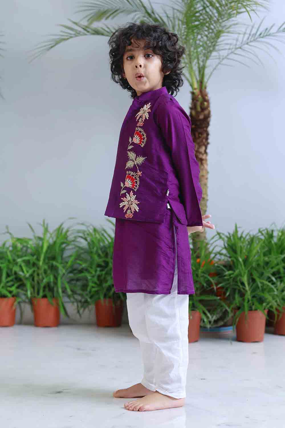 Purple traditional embroidered kurta set for infant boys