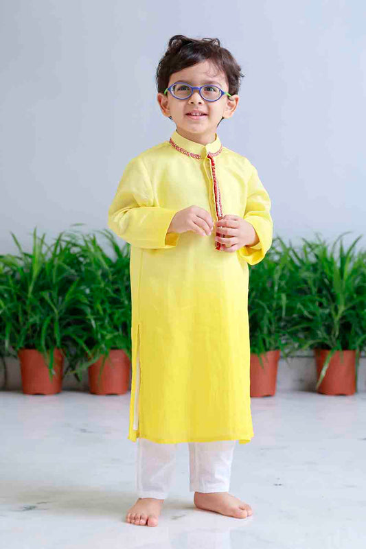 Shaded kurta set for infant boys